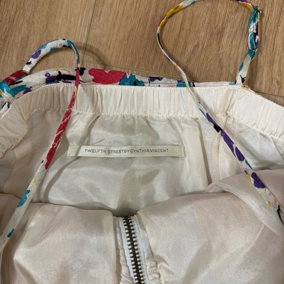 Twelfth Street by Cynthia Vincent Red Pink Bodycon Mini Dress 100% Silk Size 2 - Picture 9 of 10